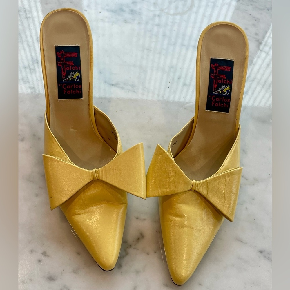 Carlos Falchi leather stiletto mules with bows in butter yellow, 7B, EUC - Picture 3 of 13